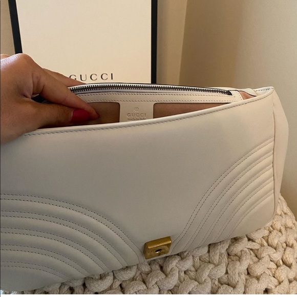 Brand New Gucci Purse - Picture 9 of 16